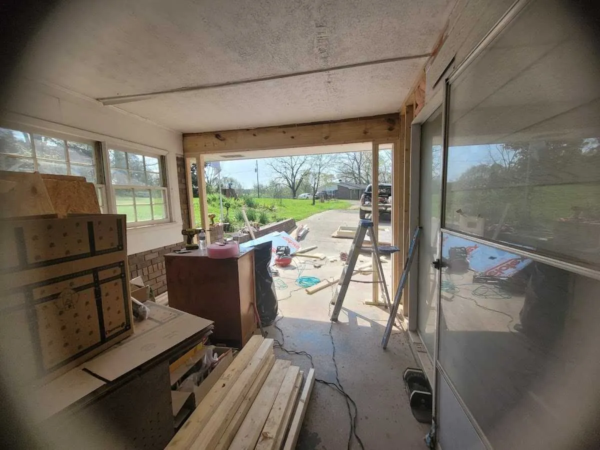 Air movers and dehumidifier for Drying & Dehumidification in East End